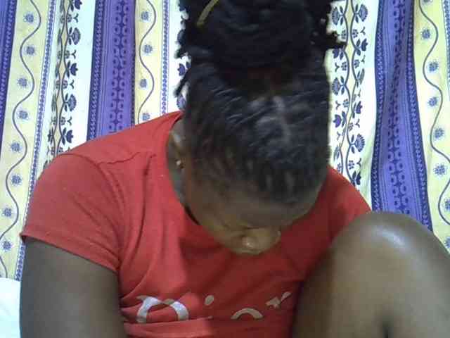 Juicyass-02 webcam