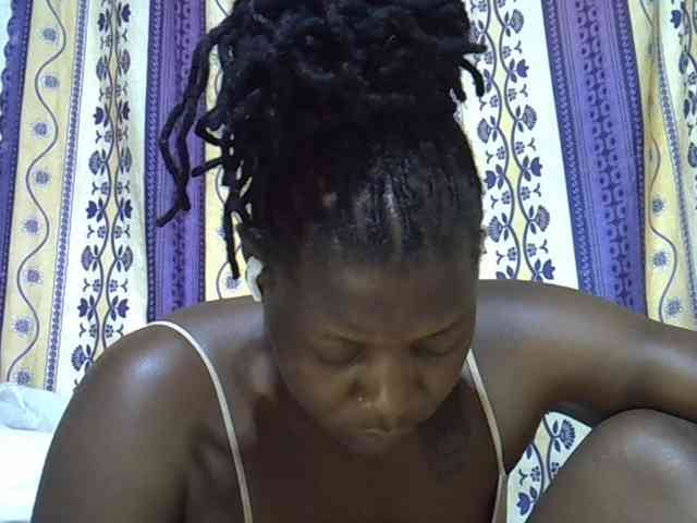 Juicyass-02 webcam
