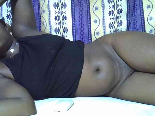 Juicyass-02 webcam