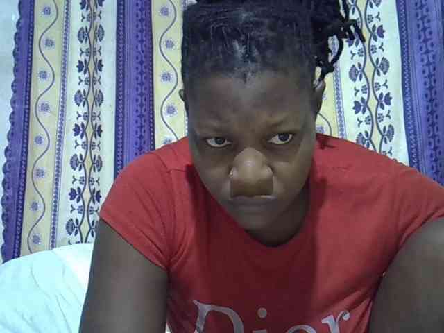 Juicyass-02 webcam