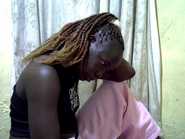 black-beauty live cam on BongaCams