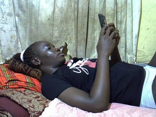 black-beauty live cam on BongaCams