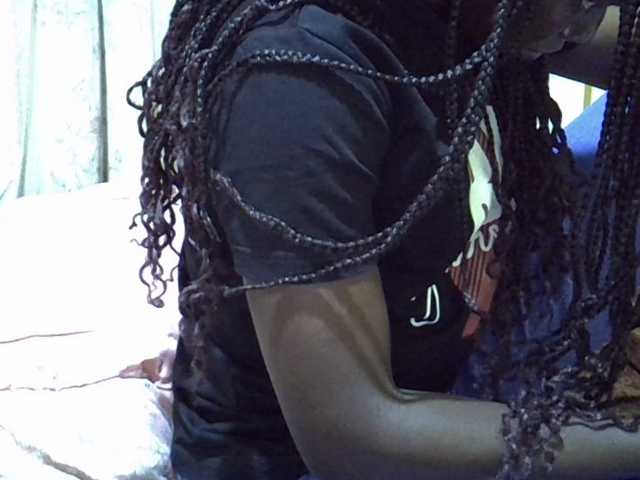 black-beauty live cam on BongaCams