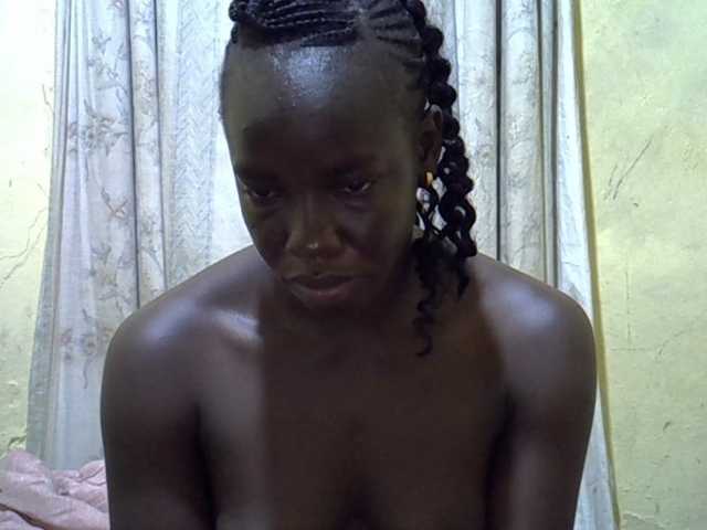black-beauty live cam on BongaCams