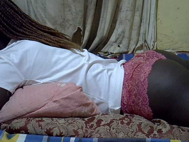 black-beauty live cam on BongaCams