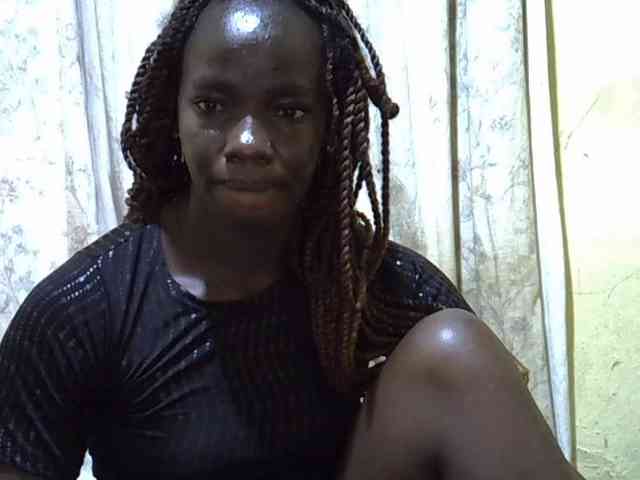 black-beauty webcam