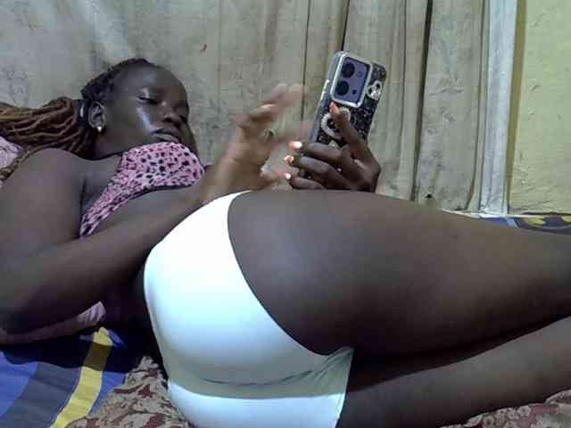 black-beauty webcam