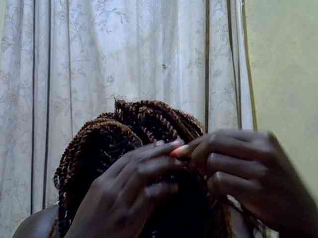 black-beauty webcam