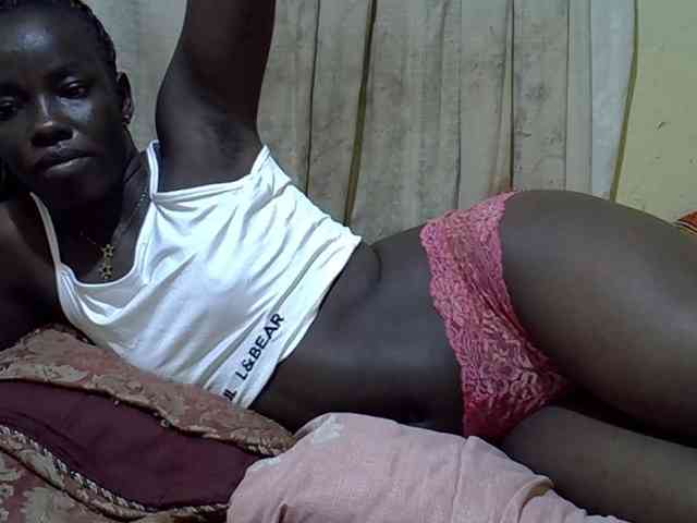 black-beauty webcam