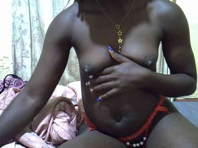 black-beauty webcam