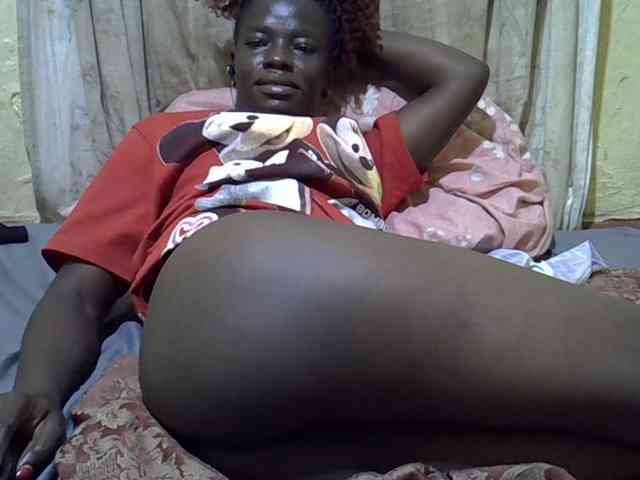 black-beauty webcam