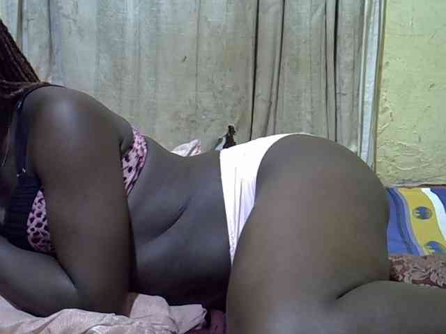 black-beauty webcam