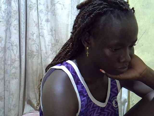 black-beauty webcam