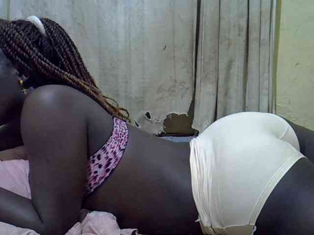 black-beauty webcam