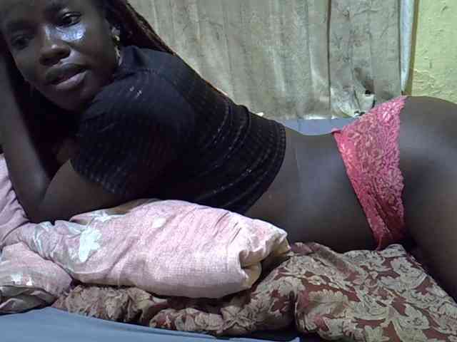 black-beauty webcam