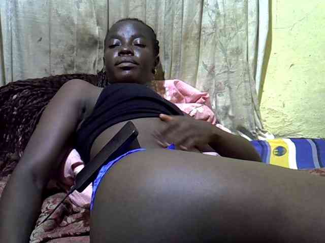 black-beauty webcam
