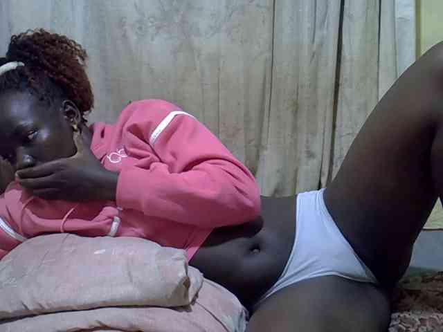 black-beauty webcam