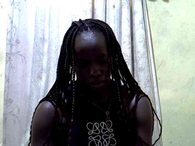 black-beauty webcam
