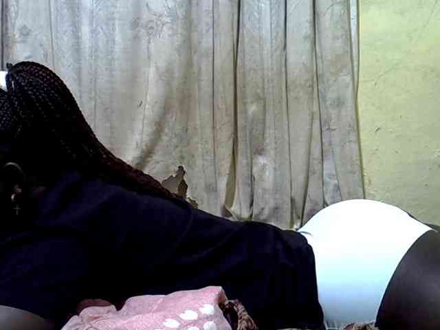 black-beauty webcam