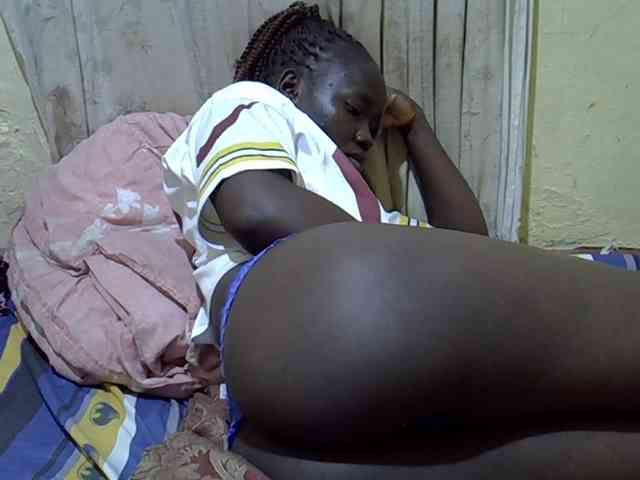 black-beauty webcam