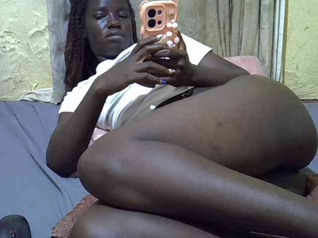 black-beauty webcam