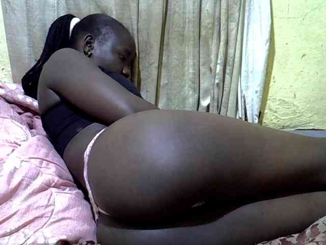 black-beauty webcam
