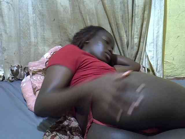 black-beauty webcam