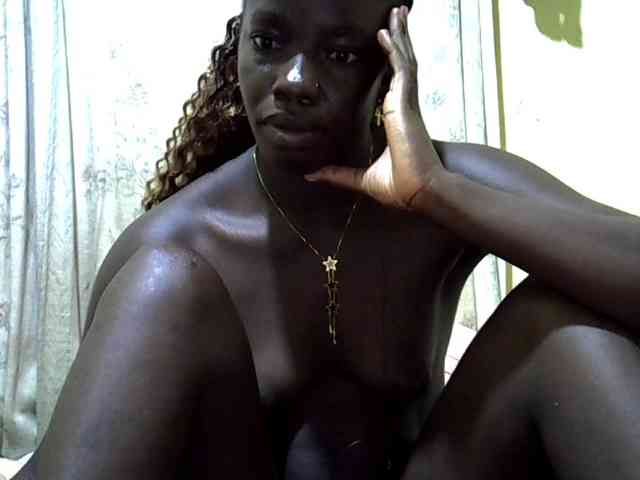 black-beauty webcam