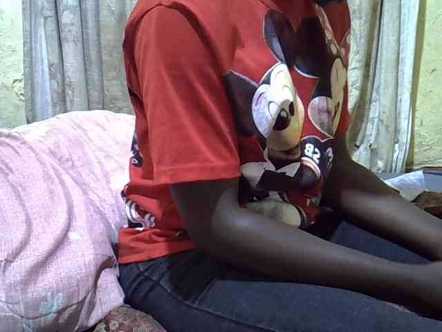 black-beauty webcam
