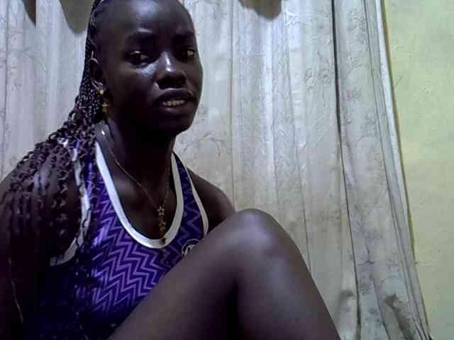 black-beauty webcam