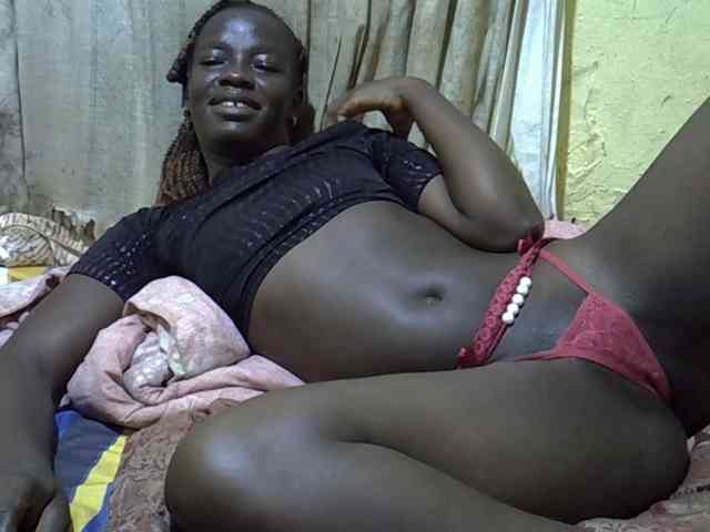 black-beauty webcam