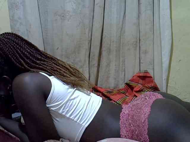 black-beauty webcam