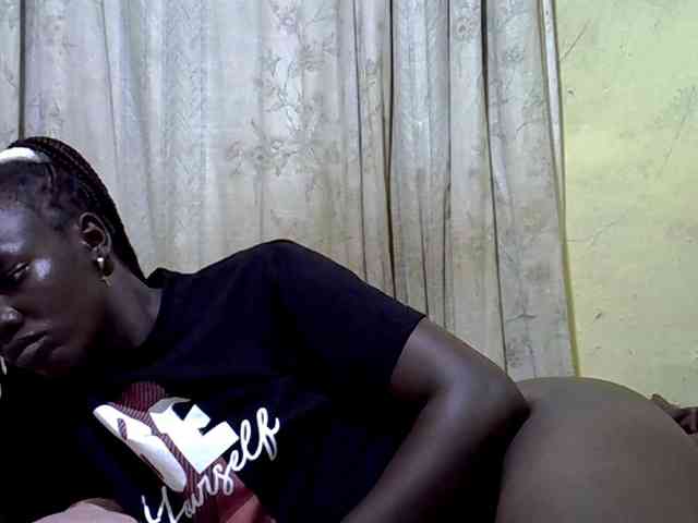 black-beauty webcam