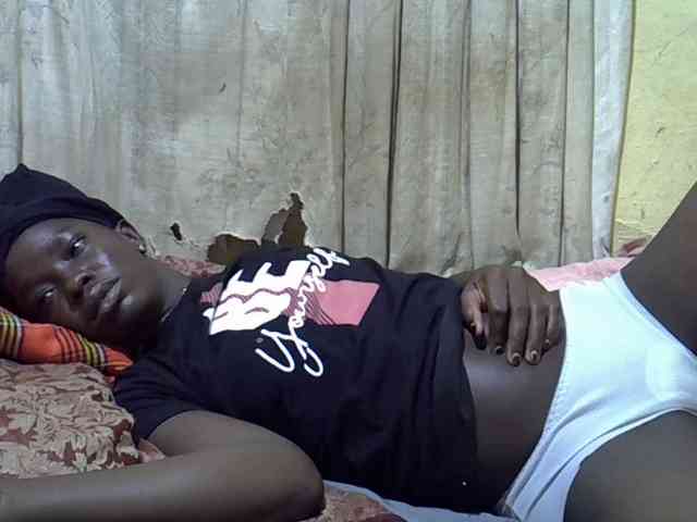 black-beauty webcam