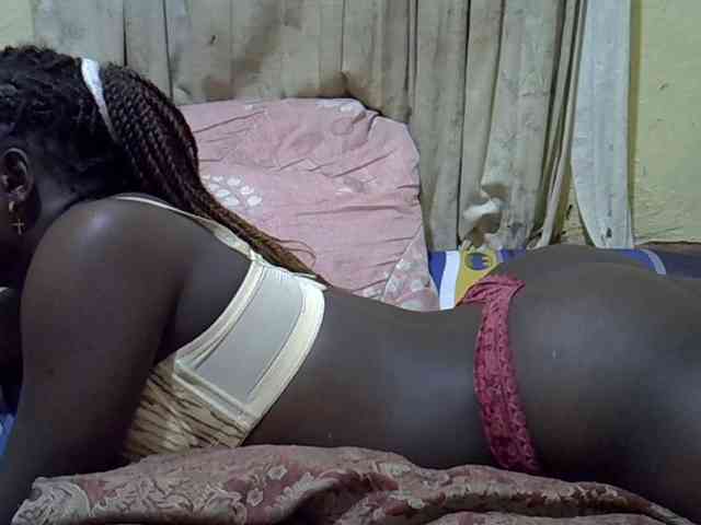 black-beauty webcam