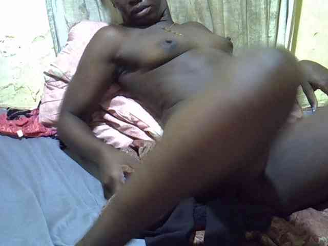 black-beauty webcam
