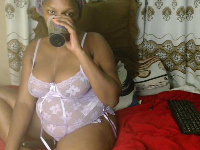 Karishma live webcam show