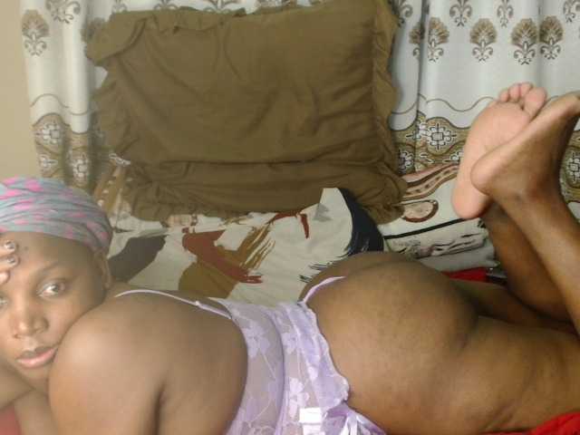 Karishma live webcam show