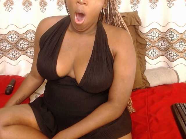 Karishma live cam on BongaCams