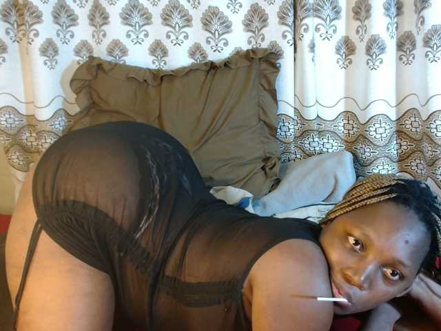 Karishma live webcam show