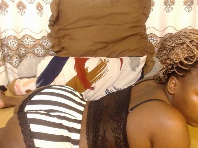 Karishma live cam on BongaCams