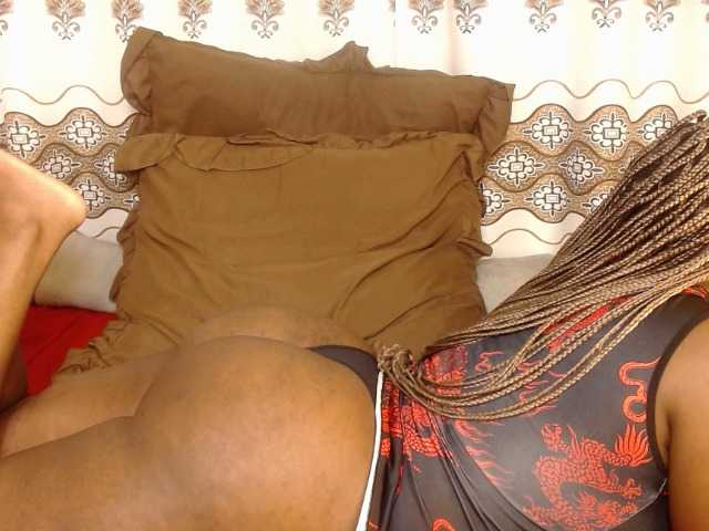 Karishma live cam on BongaCams