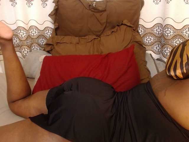 Karishma live cam on BongaCams