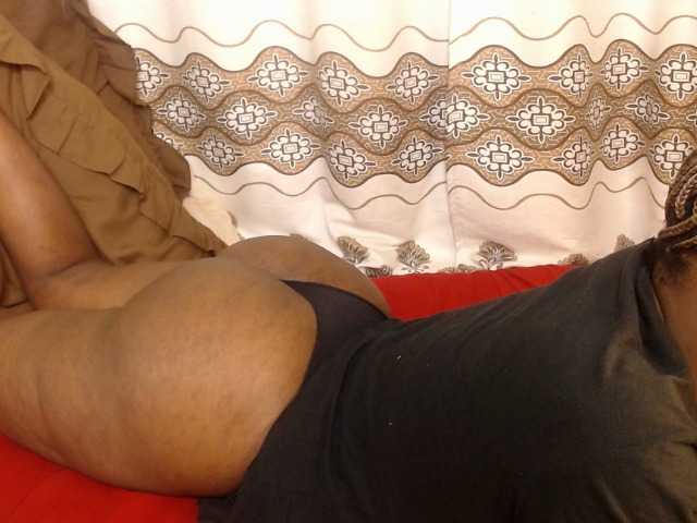 Karishma live cam on BongaCams
