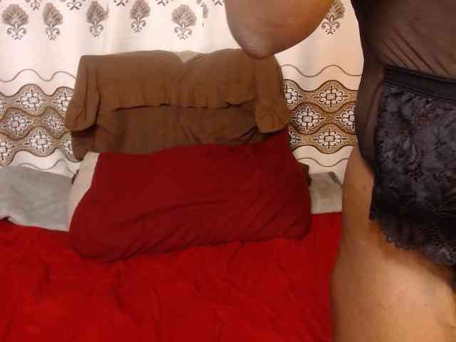 Karishma webcam