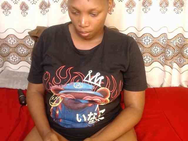 Karishma webcam