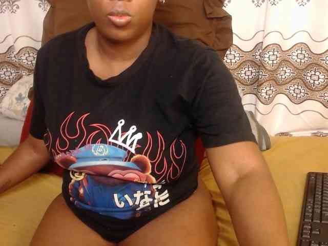 Karishma webcam