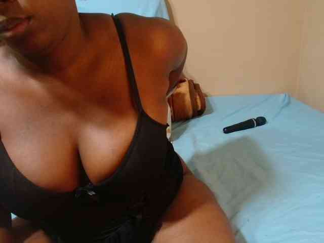 Karishma webcam