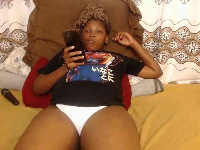 Karishma webcam