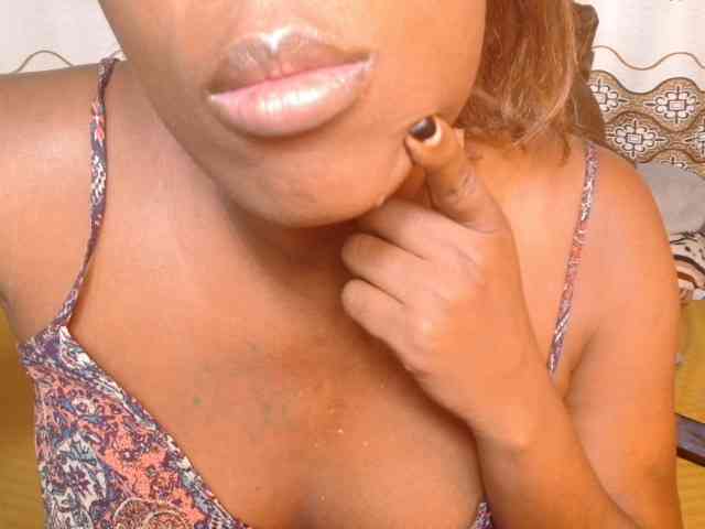 Karishma webcam